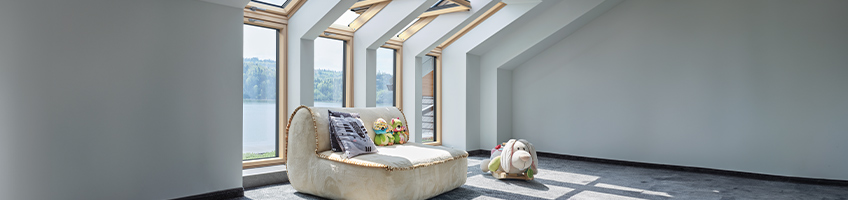 L-shaped combination windows